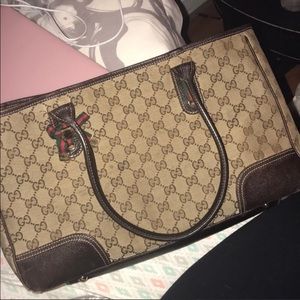 Monogram gucci tote/bag
